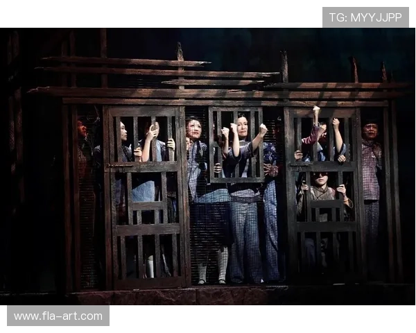 围绕劫缘展开的宿命情仇交织的传奇史诗年代群像宏篇剧章